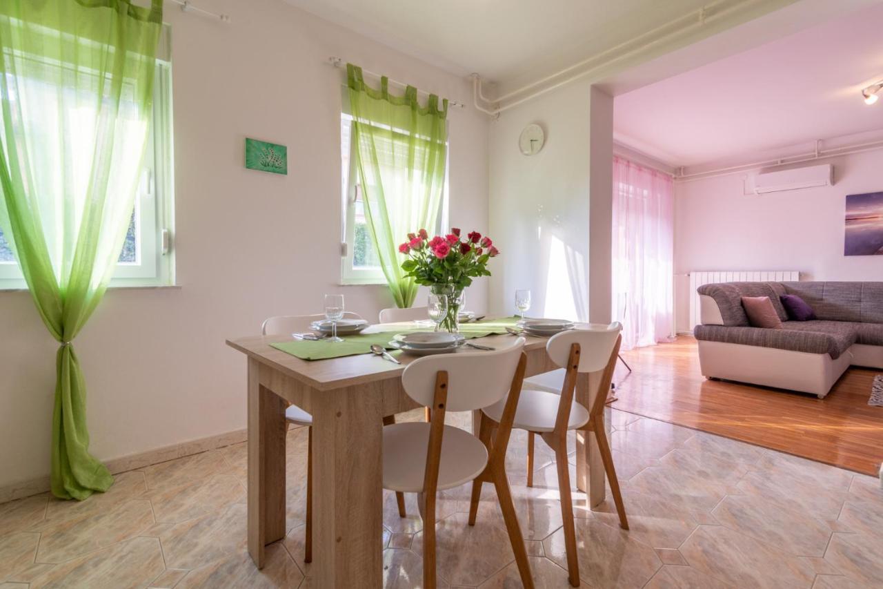 Apartman Monte Grande Pula Eksteriør billede